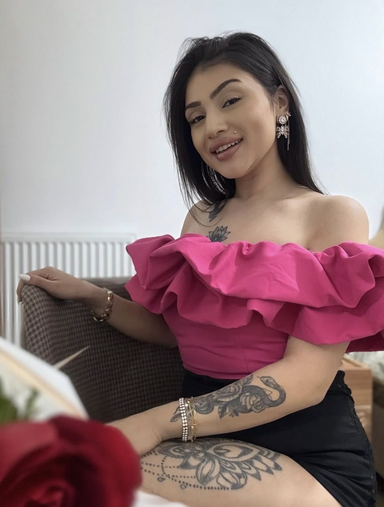 Basmane Dinamik Partner Escort Saadet